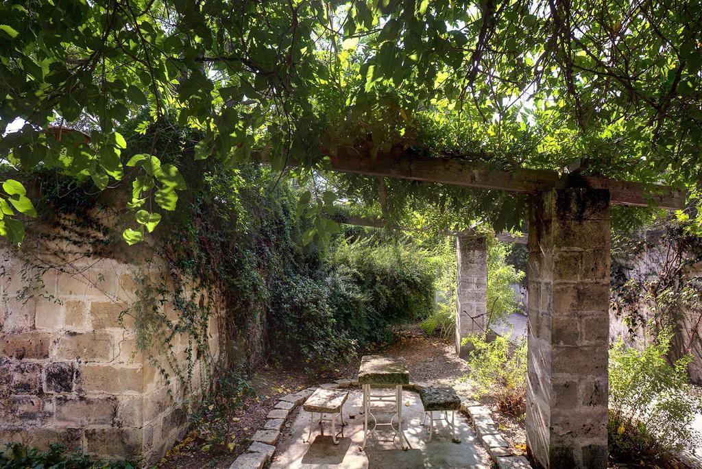 Tenuta Sant'Andrea Giuggianello Eksteriør billede