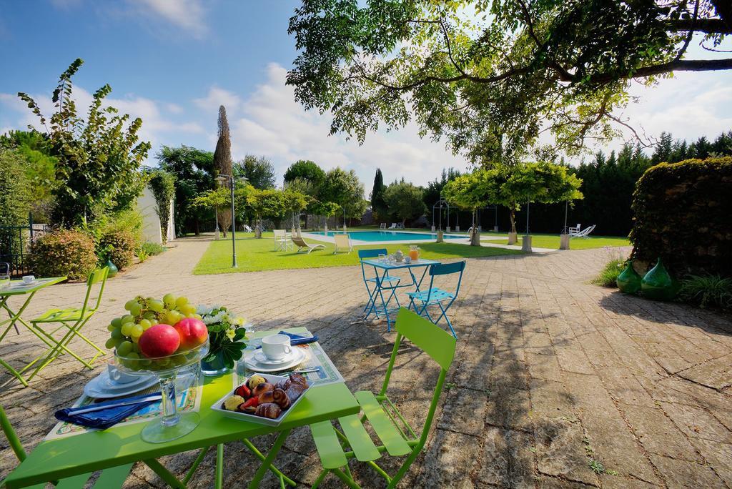 Tenuta Sant'Andrea Giuggianello Eksteriør billede