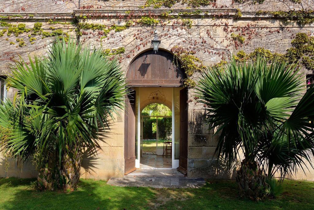 Tenuta Sant'Andrea Giuggianello Eksteriør billede