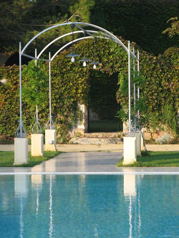 Tenuta Sant'Andrea Giuggianello Eksteriør billede
